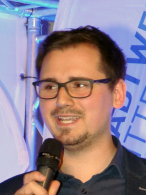Philipp Raillon der Moderator