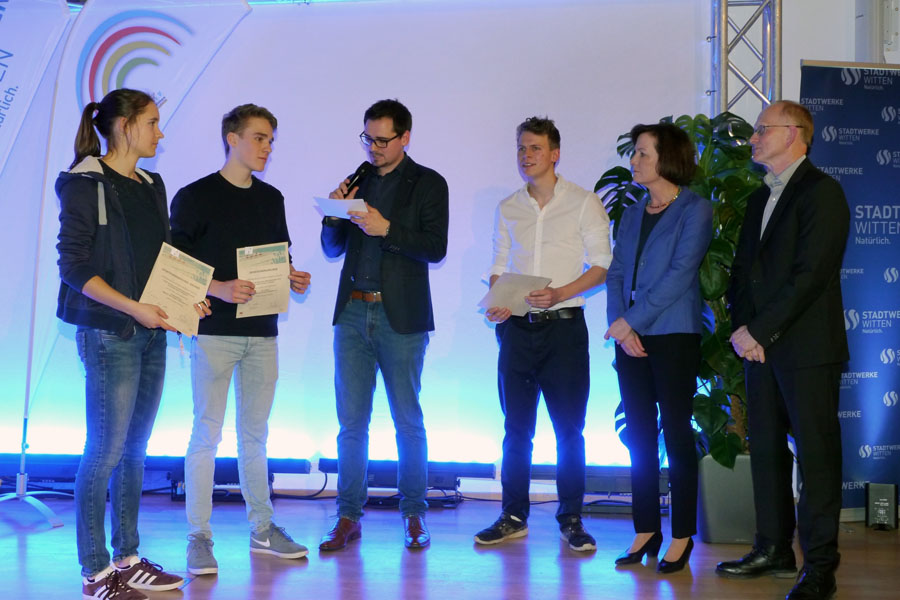 Annika Steinau, Finn Wolter, Philipp Railon, Lukas Tewes, Sonja Leidemann, Matthias Kiehm, Es fehlt Marie Treppke