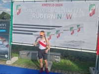 fd323e3a-4f32-40a0-be60-b9895a38605f