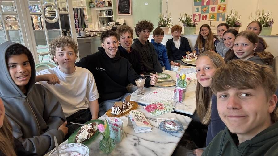 Gruppenfoto der Juniorentrainingsgruppe im Trainingslager in Essen.