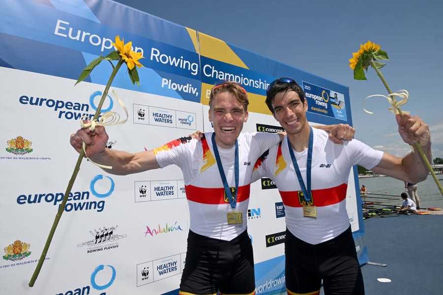 Europameister Finn Wolter (links) und sein Partner Joachim Agne vom ARC Würzburg. Foto:meinruderbild.de.